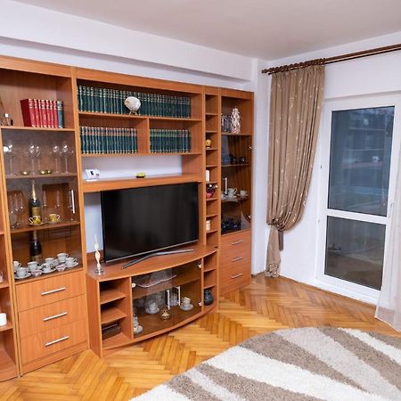 Stella'S Cozy Home Balotesti Bagian luar foto